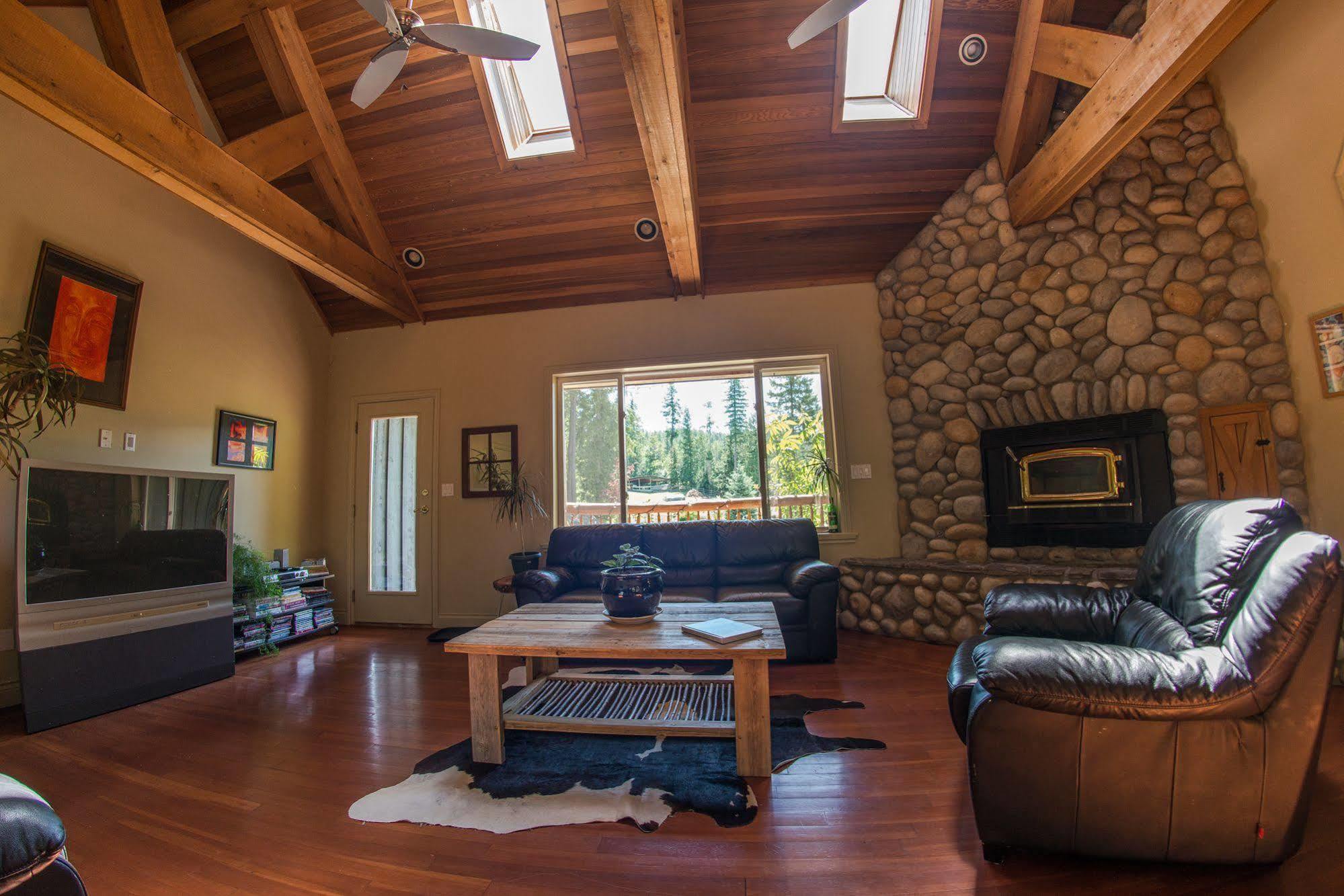 Villa Sweetwater Lane Farm Mount Currie Esterno foto